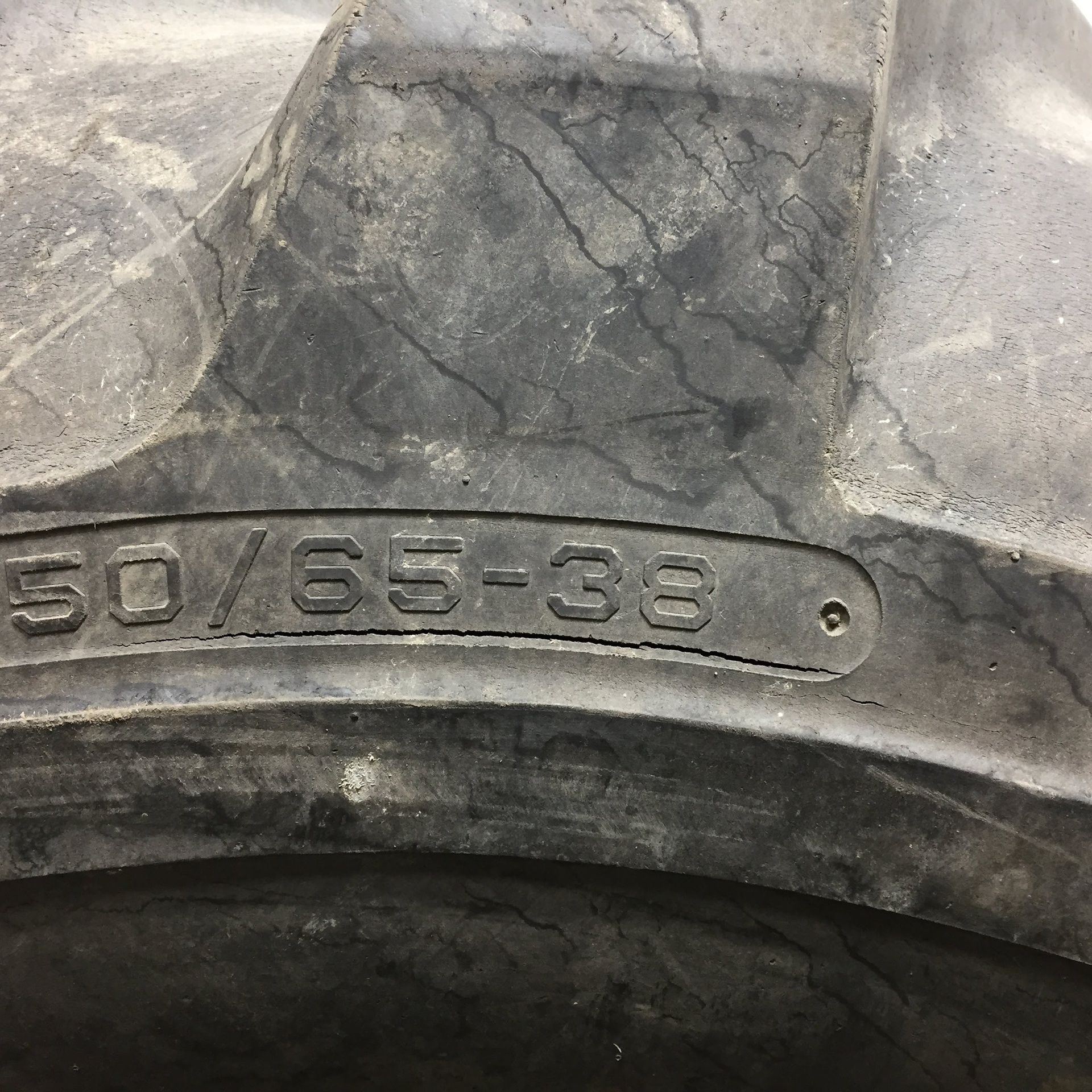 Used750/6538 Blackstone Super Terra Flotation R1 Agricultural Tires
