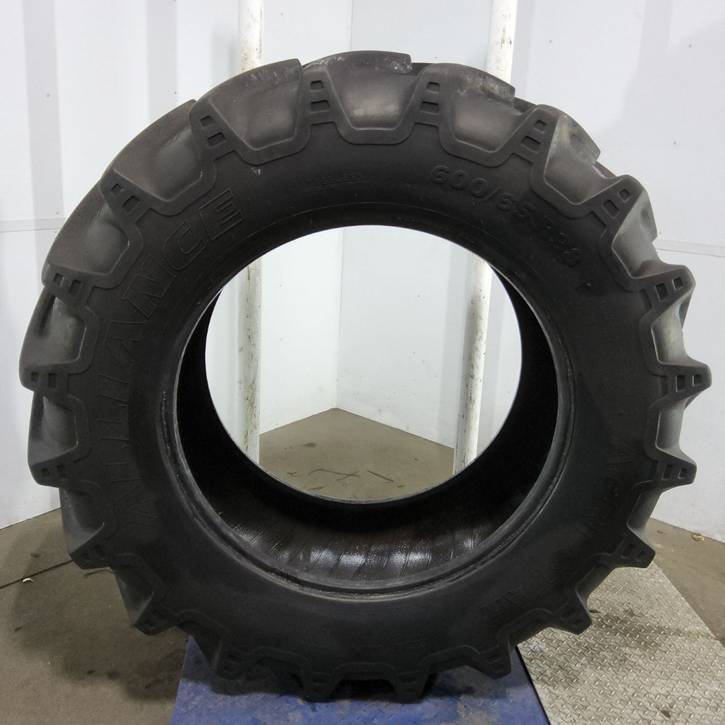 600/65R38 Alliance 365 Agristar R-1W 159D 80%