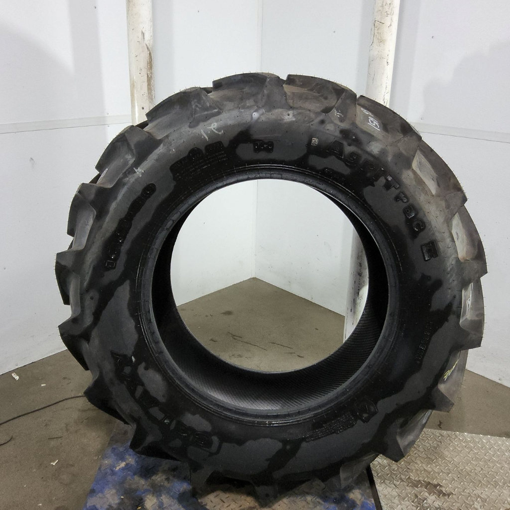 16.9-30 Galaxy Agri-Trac II R-1 D (8 Ply), 99%