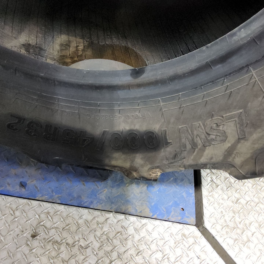 LSW1000/45R32 Goodyear Farm Optitrac R-1W 184D 99%