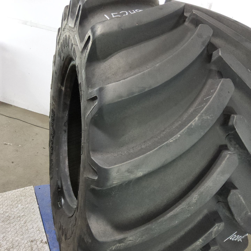 LSW1000/40R32 Goodyear Farm Optitrac R-1W 167D 85%