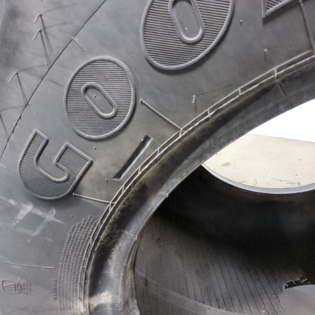 LSW1000/40R32 Goodyear Farm Optitrac R-1W 167D 85%
