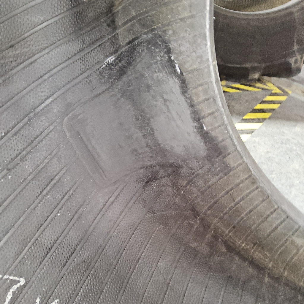 750/65R26 Mitas SuperFlexion Tire (SFT) R-1W 169A8 99%