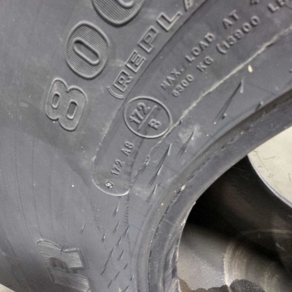 800/65R32 Goodyear Farm Super Traction Radial R-1W 172B 85%