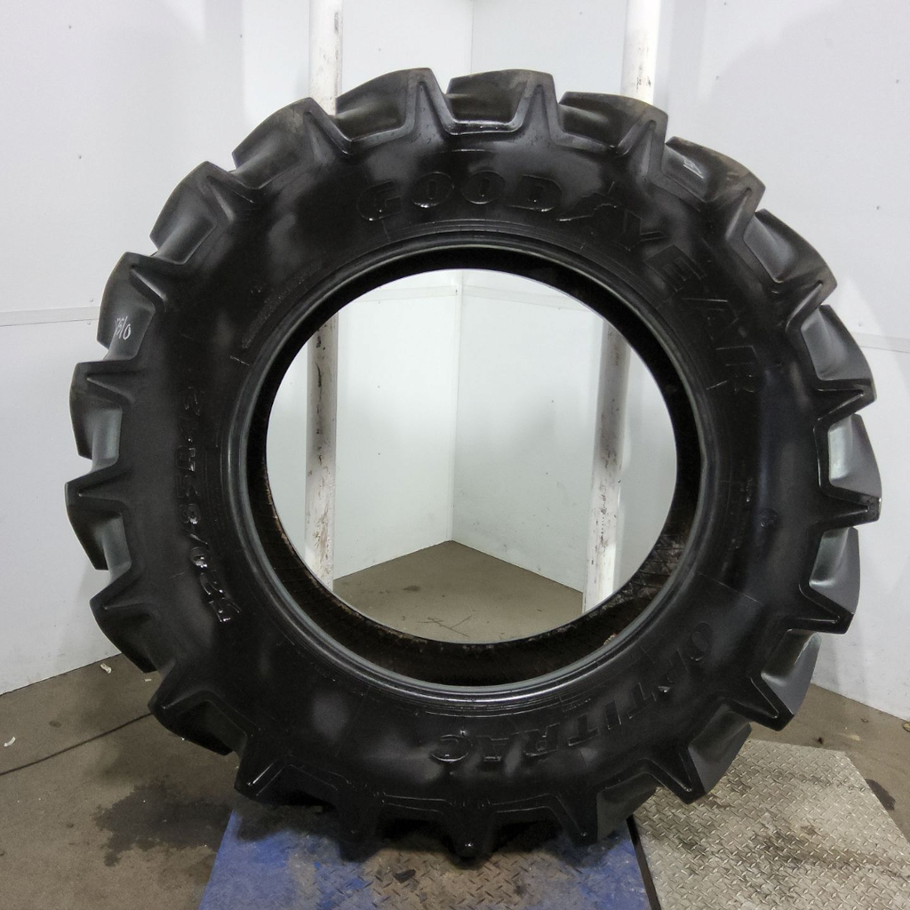 520/85R42 Goodyear Farm Optitrac R-1W 157D 90%