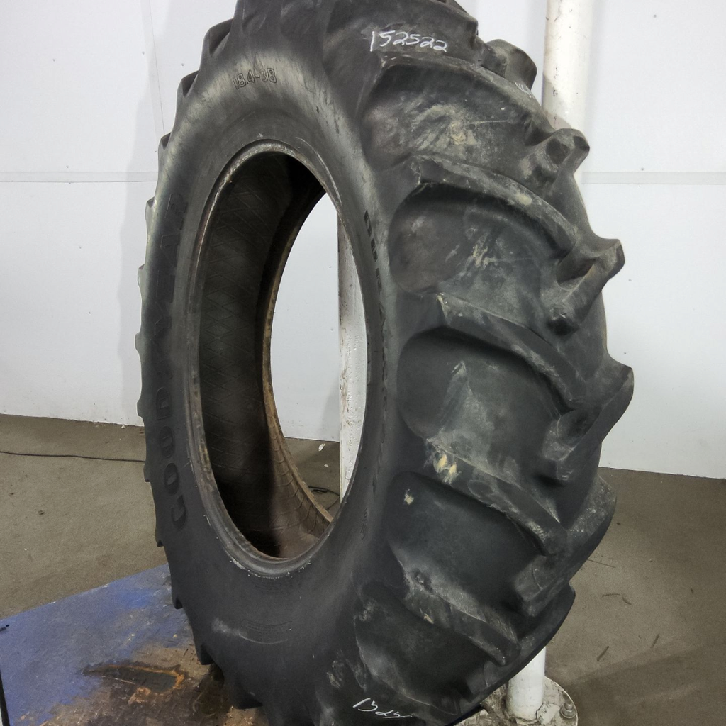 18.4-38 Goodyear Farm DT221 DuraTorque R-1 D (8 Ply), 65%