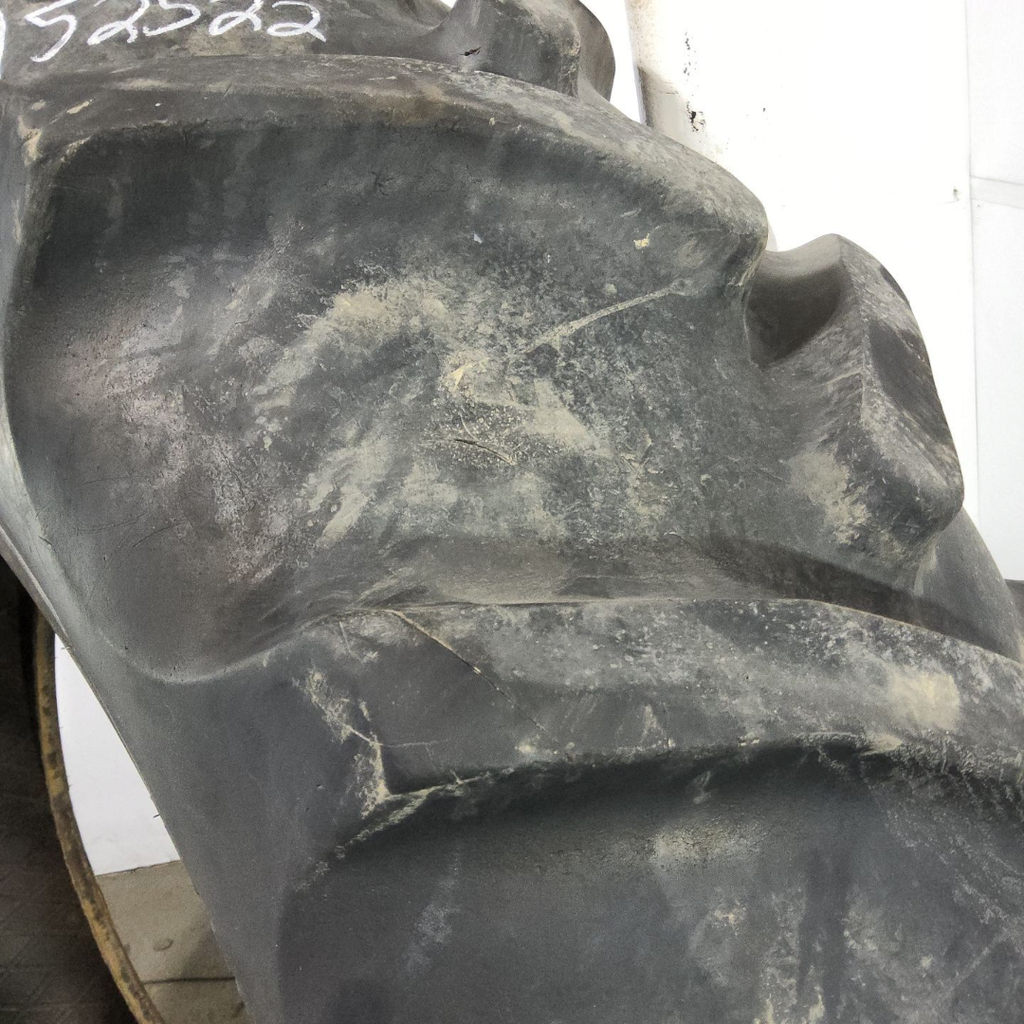 18.4-38 Goodyear Farm DT221 DuraTorque R-1 D (8 Ply), 65%