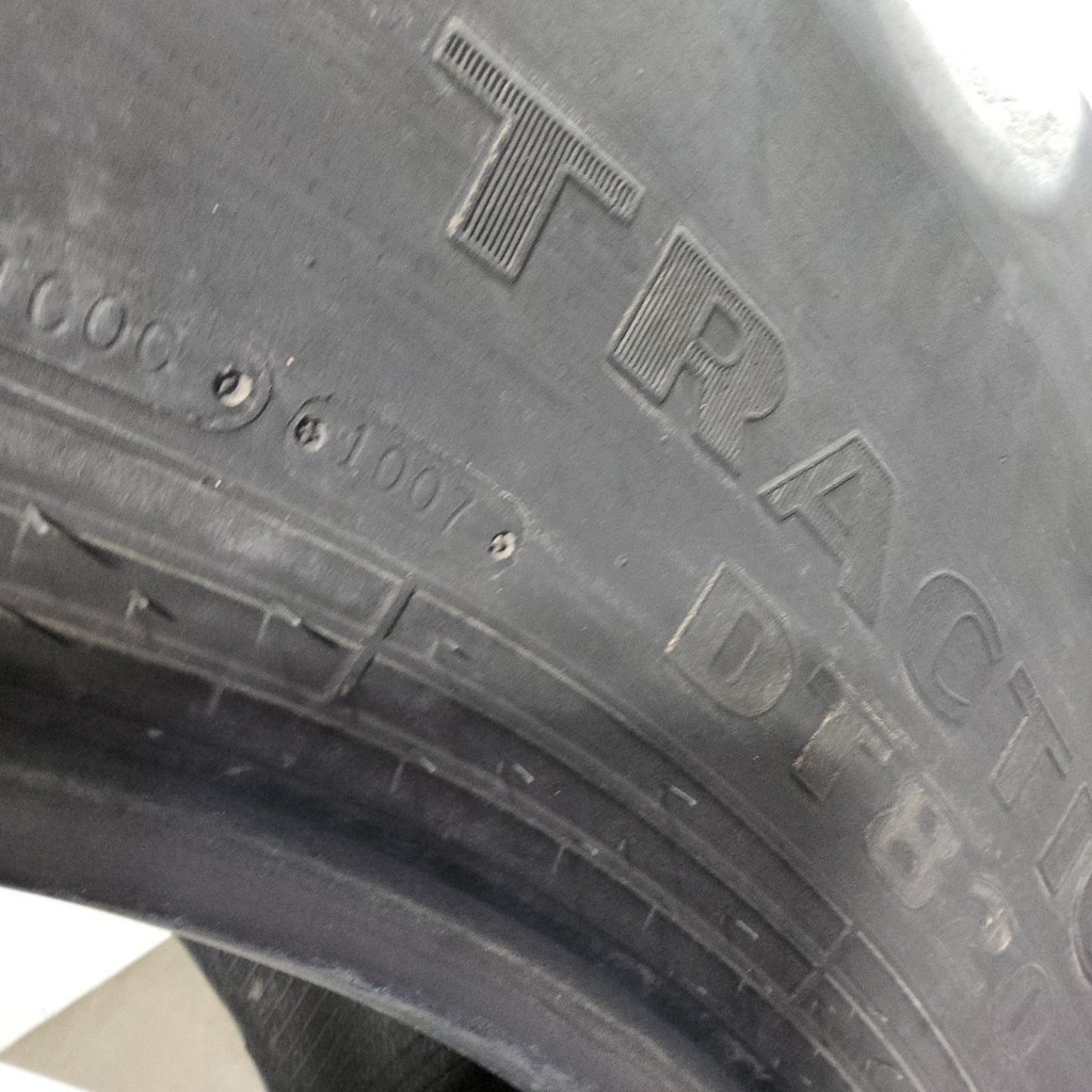 620/70R46 Goodyear Farm DT820 Super Traction R-1W 162A8 60%