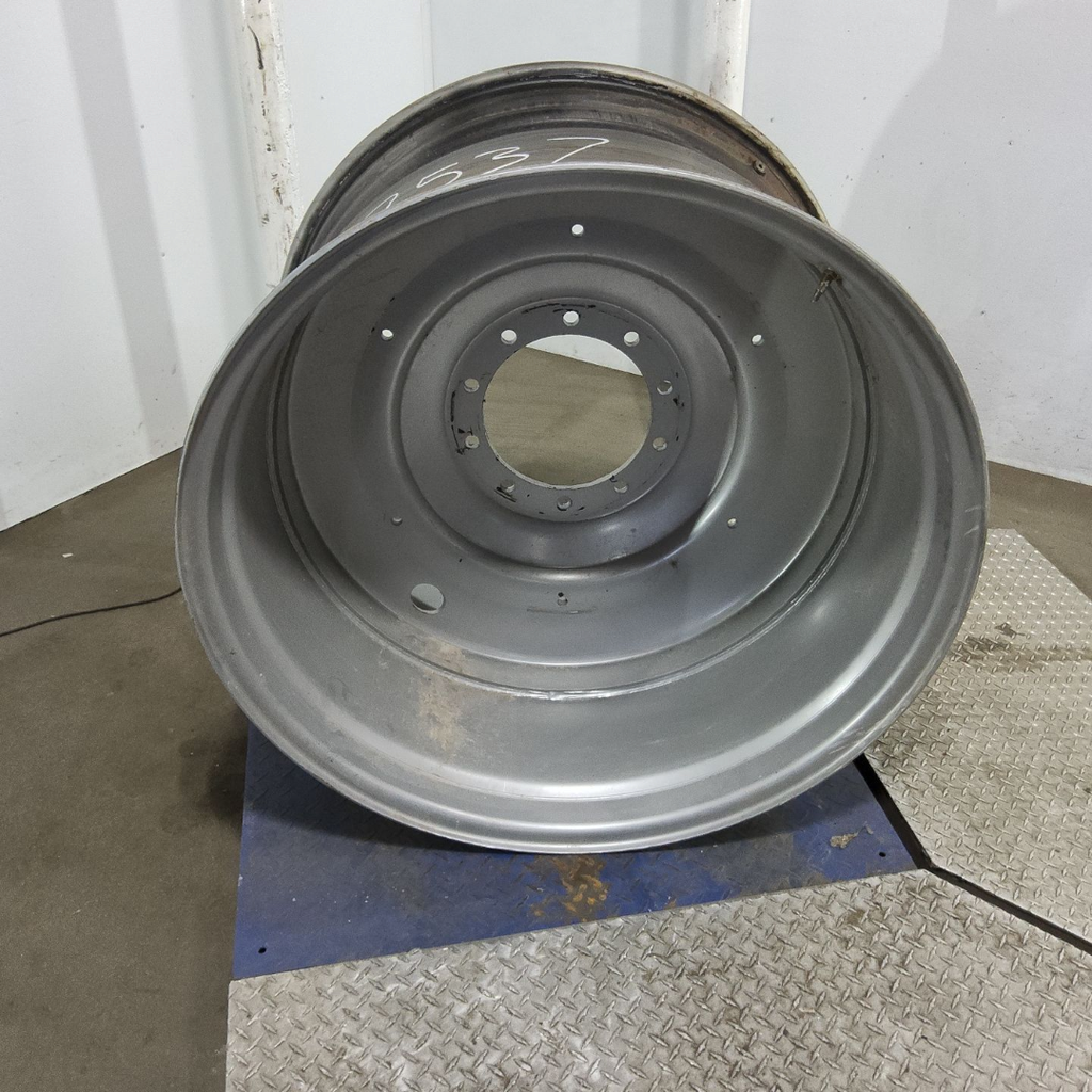 25"W x 38"D, Case IH Silver Mist 10-Hole Formed Plate