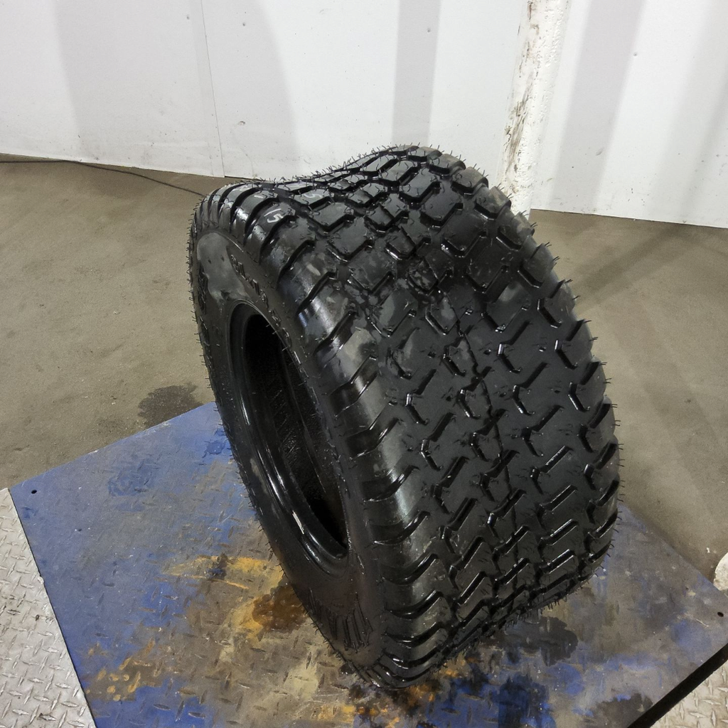 31x13.50-15NHS Titan Farm Multi Trac C/S HF-1 F (12 Ply), 99%