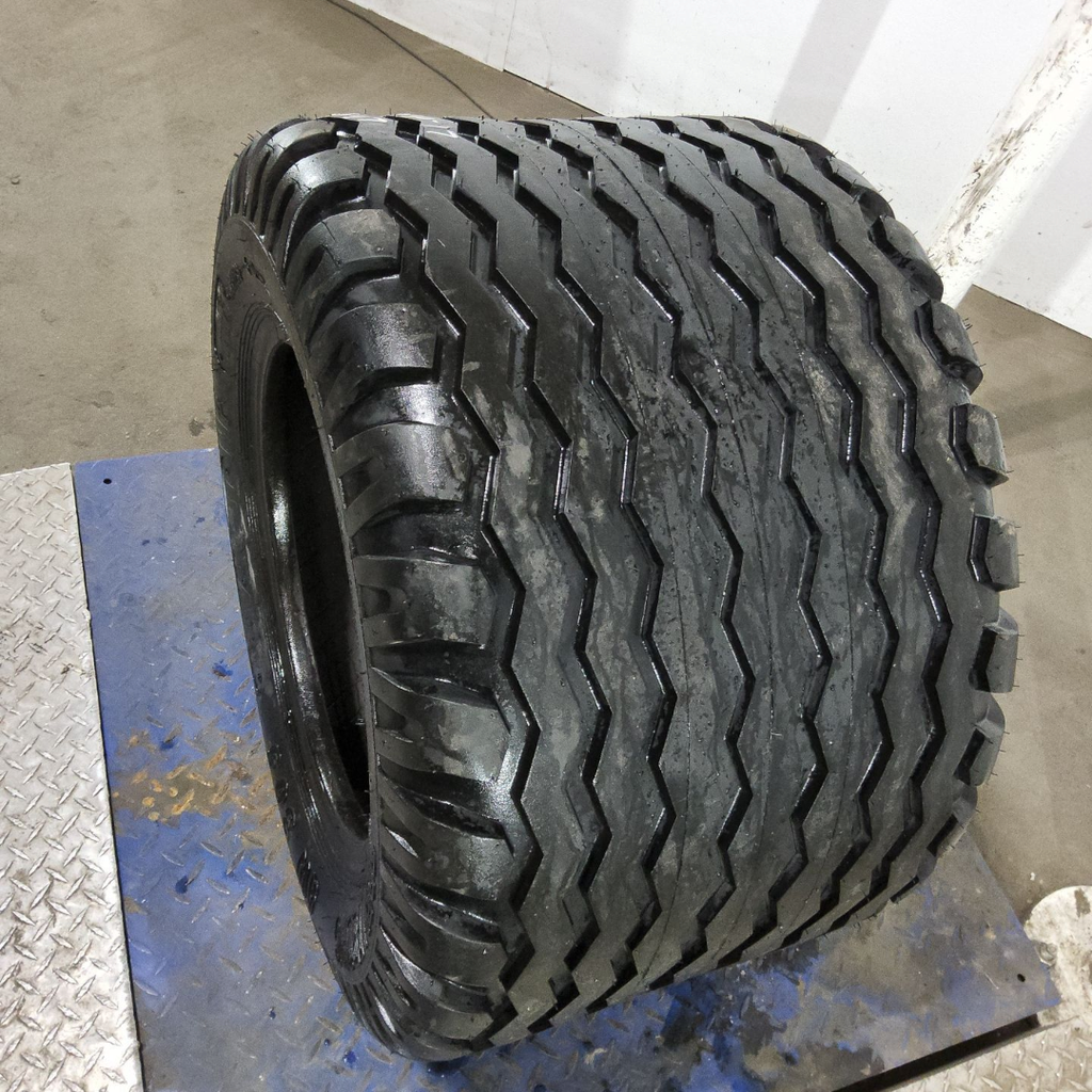 480/45-17 Trelleborg AW305 Implement I-2 146A8 99%