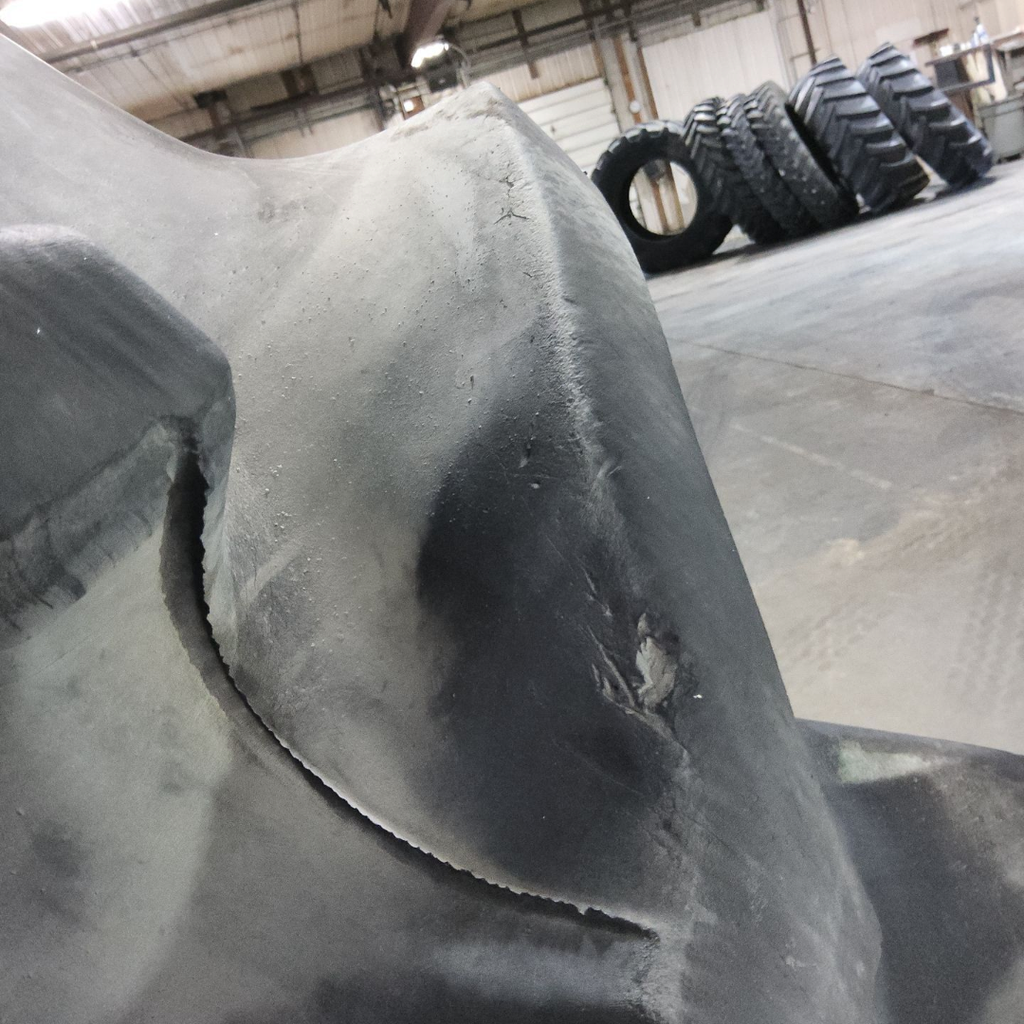 520/85R46 Goodyear Farm Special Sure Grip Radial TD8 R-2 158B 75%