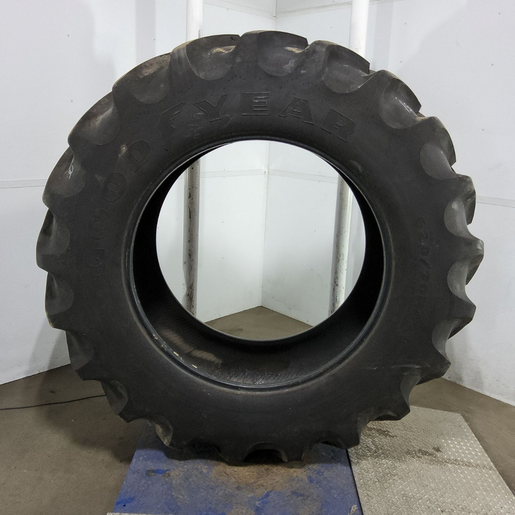620/70R42 Goodyear Farm DT820 R-1W 160B 95%