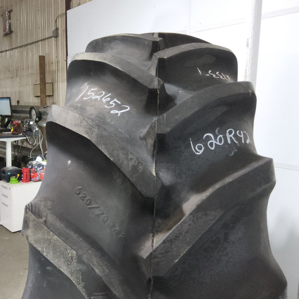 620/70R42 Goodyear Farm DT820 R-1W 160B 95%