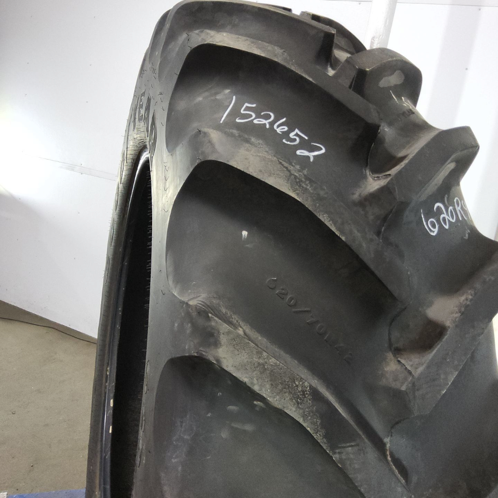620/70R42 Goodyear Farm DT820 R-1W 160B 95%