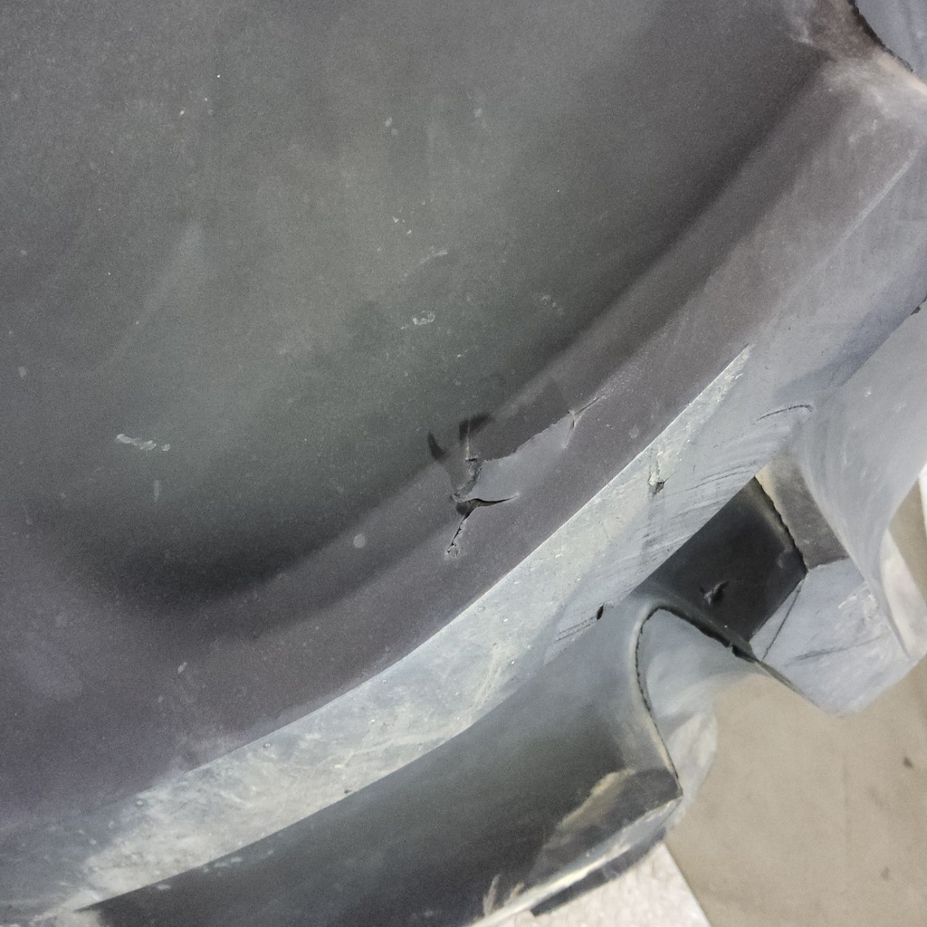 620/70R42 Goodyear Farm DT820 R-1W 160B 90%