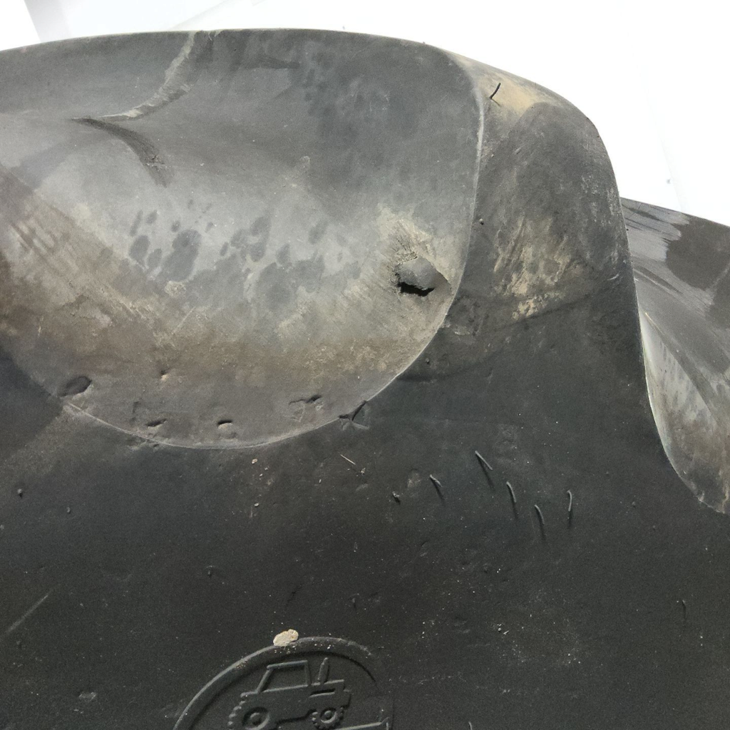 620/70R42 Goodyear Farm DT820 R-1W 160B 90%