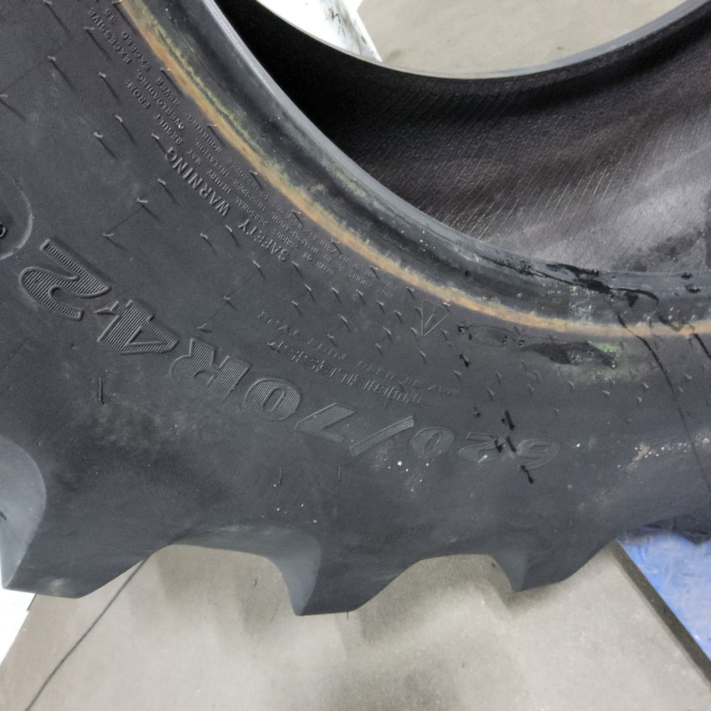 620/70R42 Goodyear Farm DT820 R-1W 160B 90%
