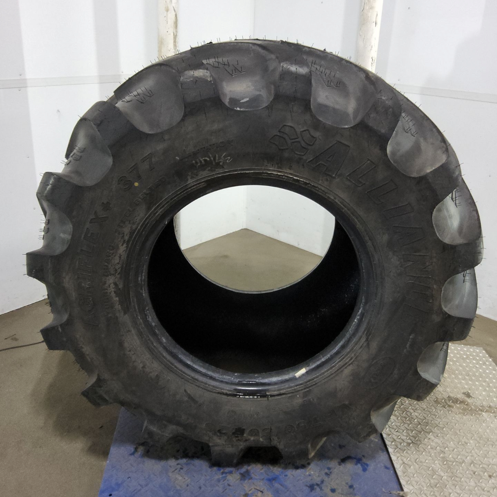 VF750/50R26 Alliance 377 Agriflex+ R-1 169D 99%