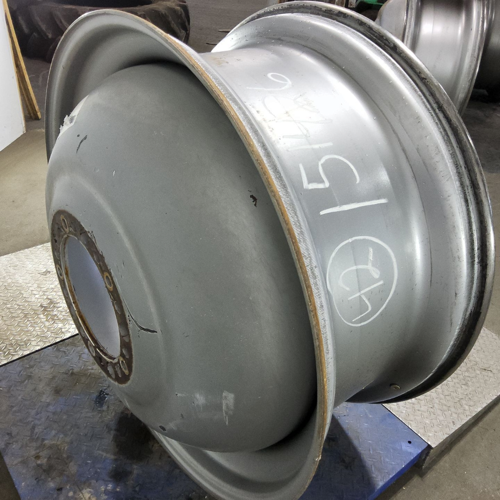 18"W x 42"D, Case IH Silver Mist 20-Hole Dolly Dual
