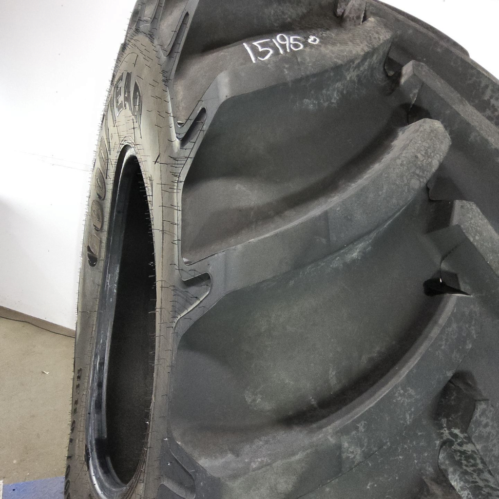 800/70R38 Goodyear Farm Optitrac R-1W 173D 95%