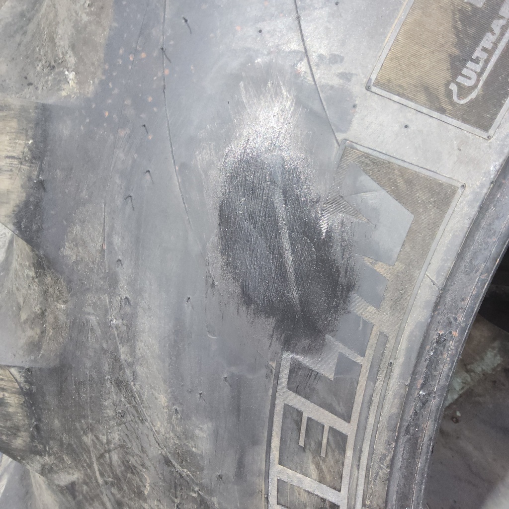 VF420/95R50 Michelin Spraybib R-1S 177D 99%
