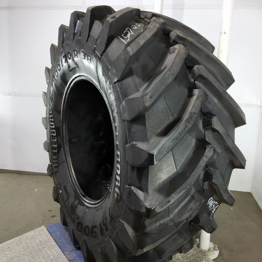 800/70R38 Trelleborg TM900 High Power R-1W 178D 99%