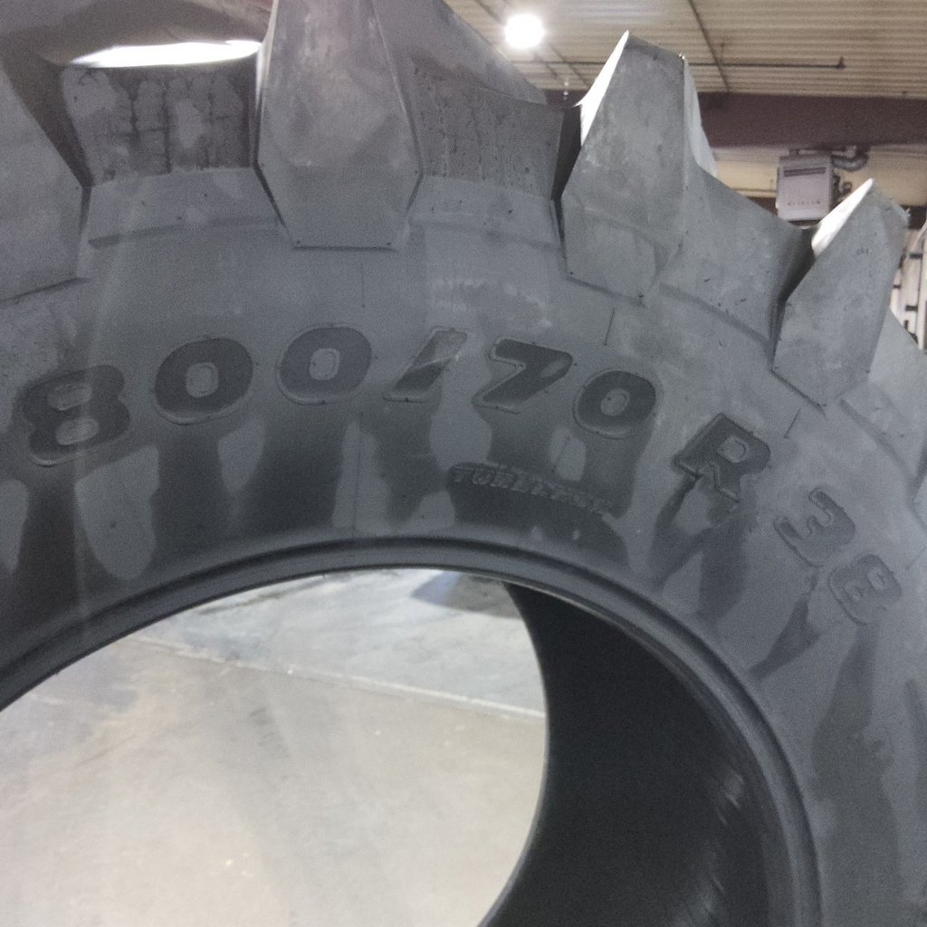 800/70R38 Trelleborg TM900 High Power R-1W 178D 99%