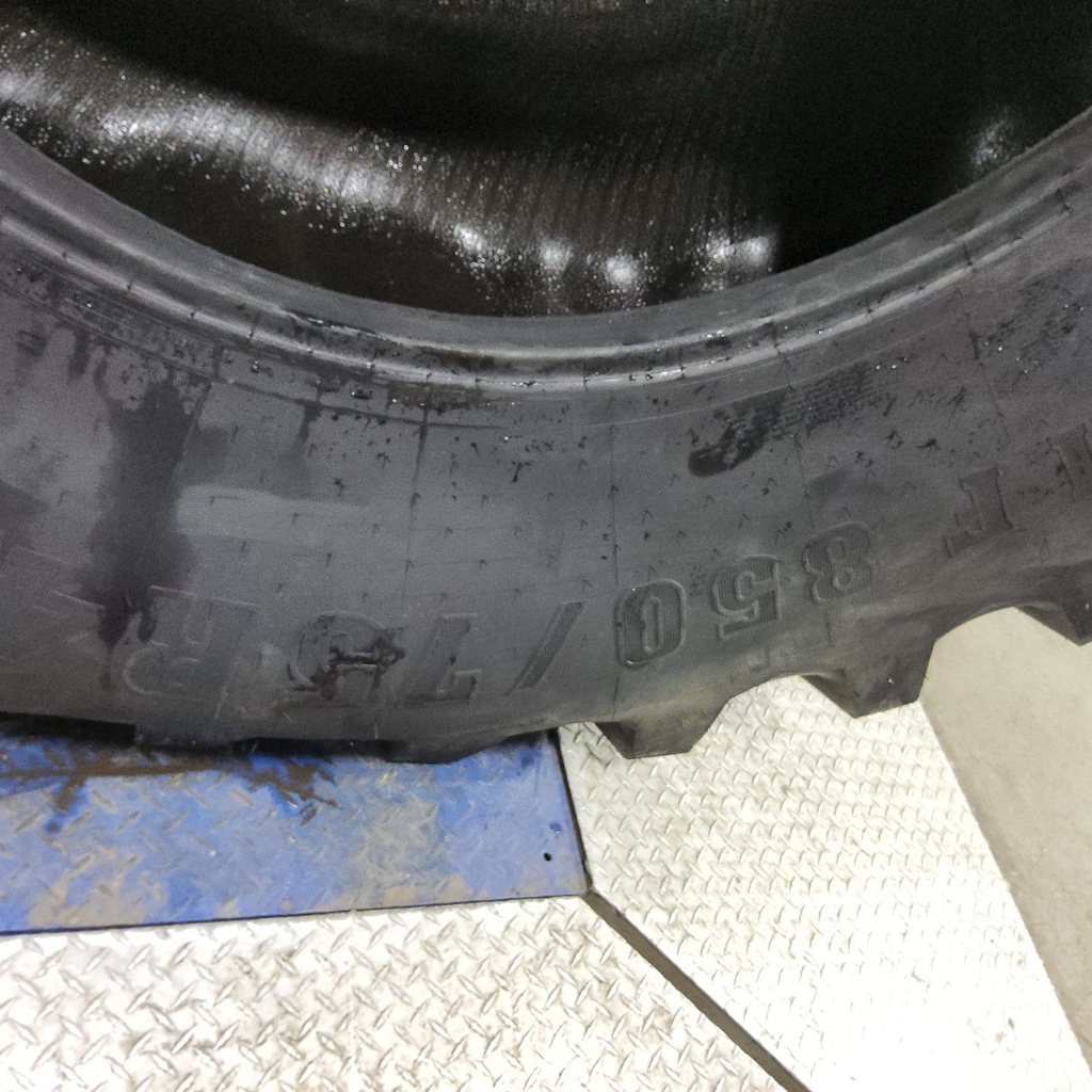 IF850/75R42 Firestone Radial Deep Tread 23 CFO R-1W 186B 99%