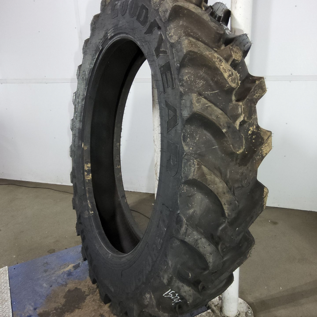 VF380/90R46 Goodyear Farm Ultra Sprayer R-1 173D 99%