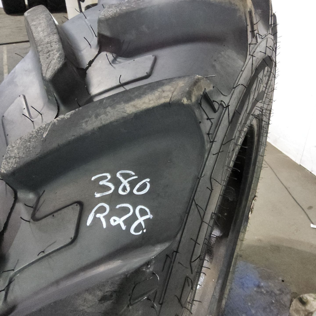 380/85R28 Titan Farm AgraEDGE R-1W 133D 85%