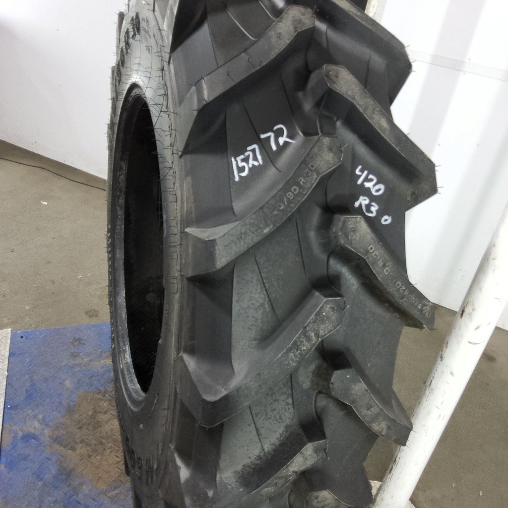 420/90R30 Trelleborg TM600 R-1W 147A8 99%