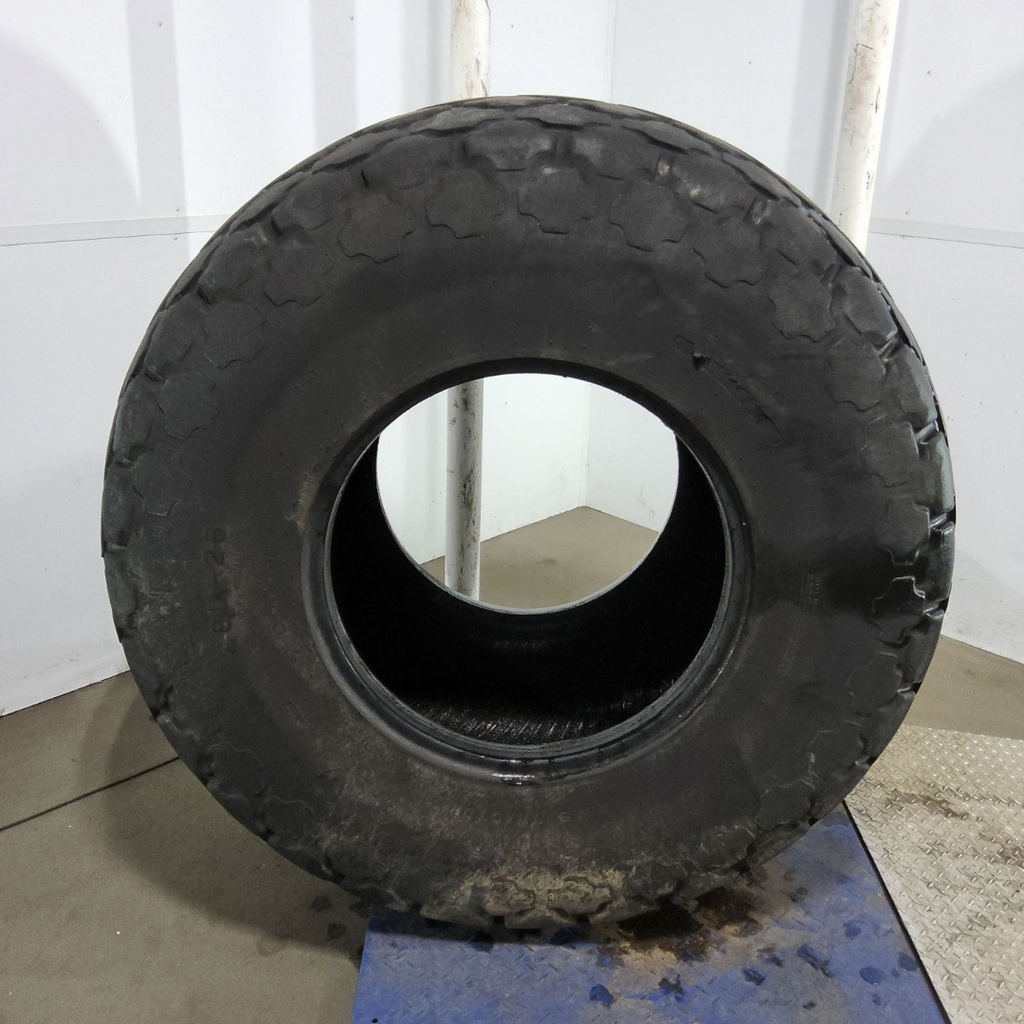 28L-26 Firestone All Non-Skid Tractor R-3 H (16 Ply), 35%