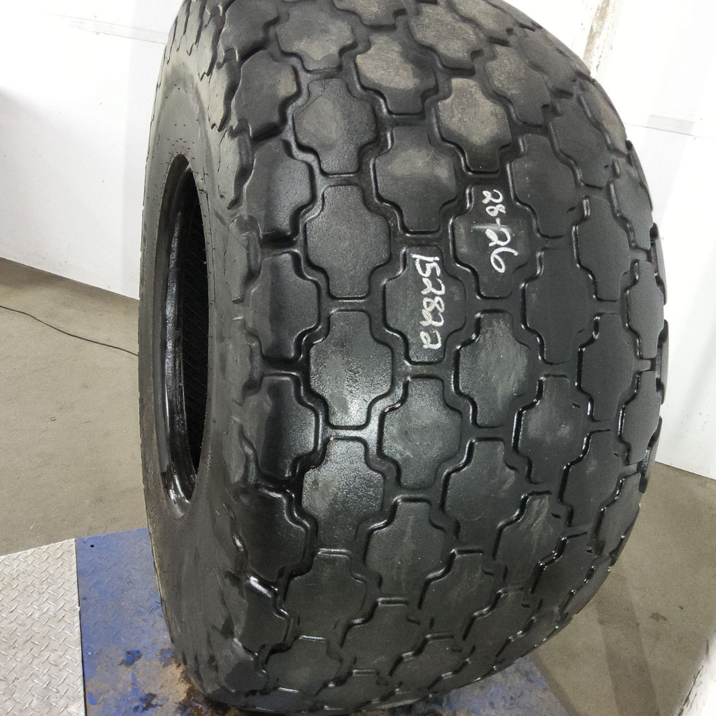 28L-26 Firestone All Non-Skid Tractor R-3 H (16 Ply), 35%