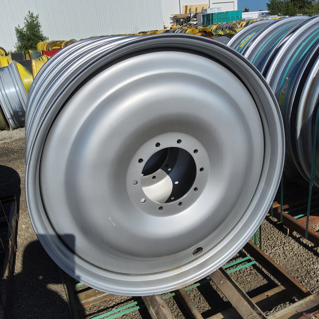 10"W x 46"D, Case IH Silver Mist 10-Hole Bubble Disc