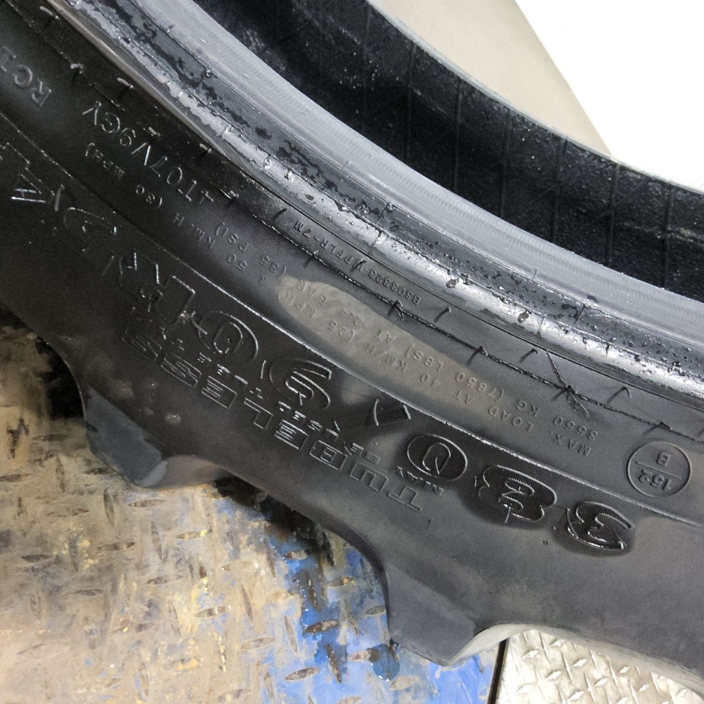 380/90R54 Goodyear Farm DT800 Super Traction R-1W 152A8 70%