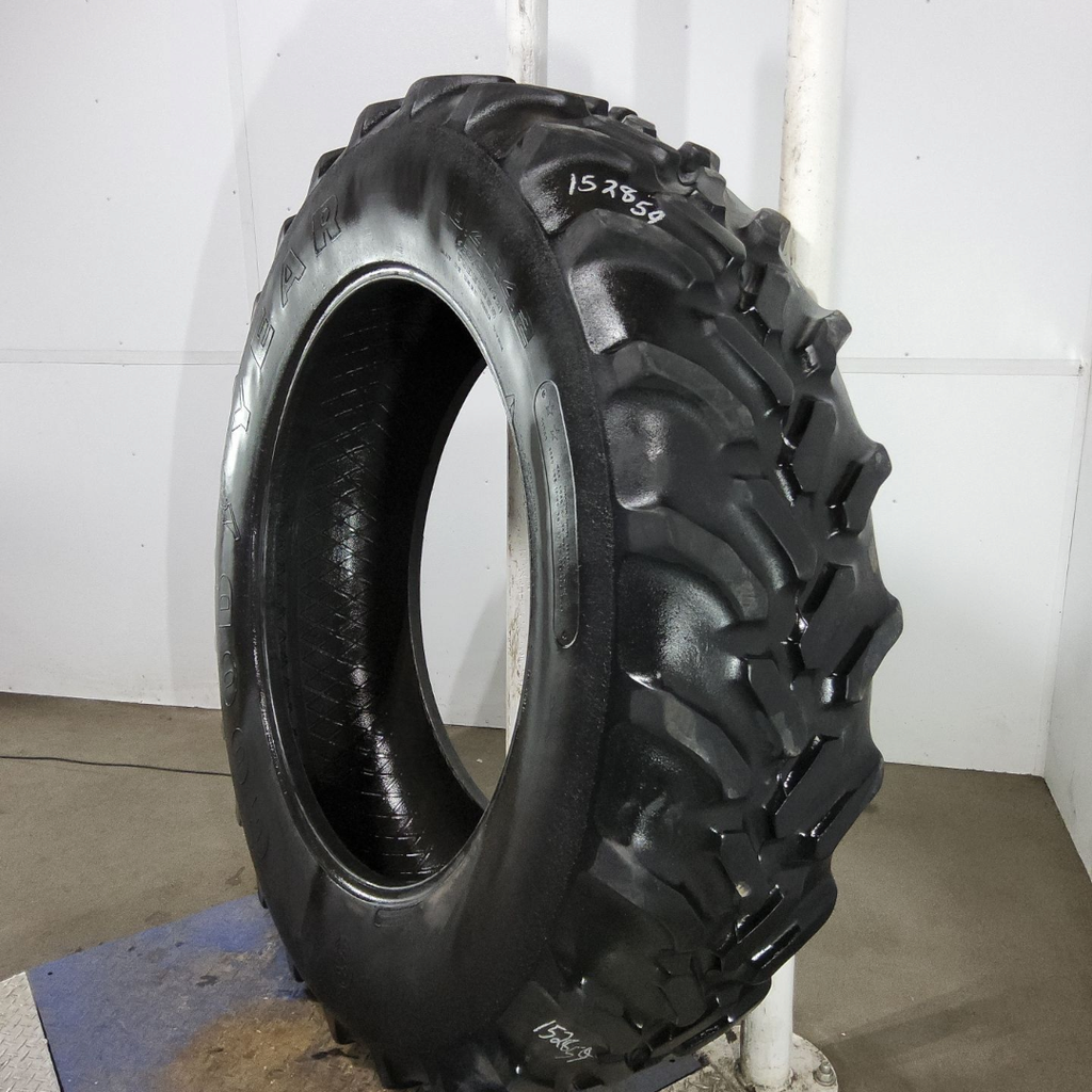 18.4R42 Goodyear Farm DT710 Radial R-1 148A8 50%
