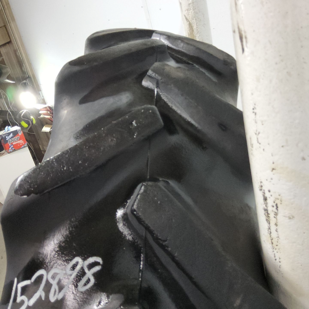 IF320/80R42 Goodyear Farm DT800 Super Traction R-1W 149D 55%