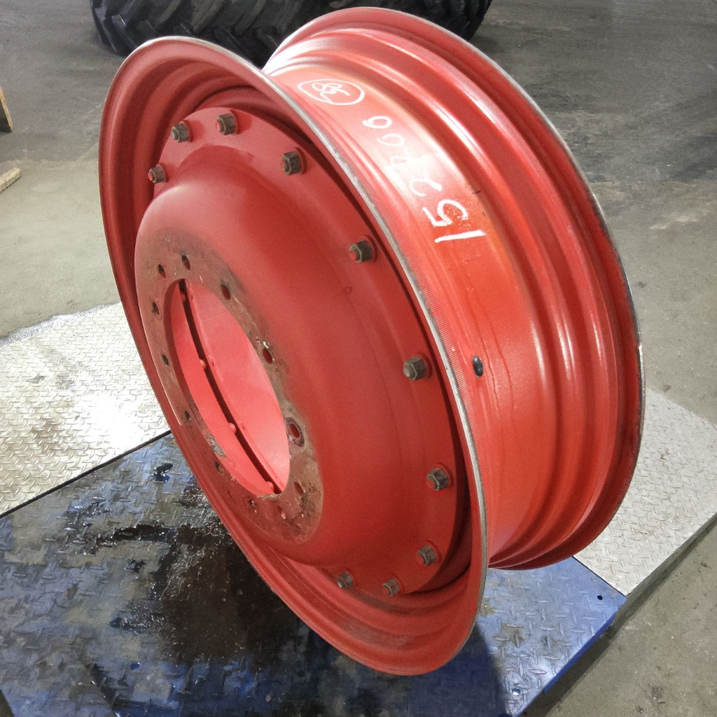11"W x 38"D, Fendt/Agco Red 16-Hole Stub Disc