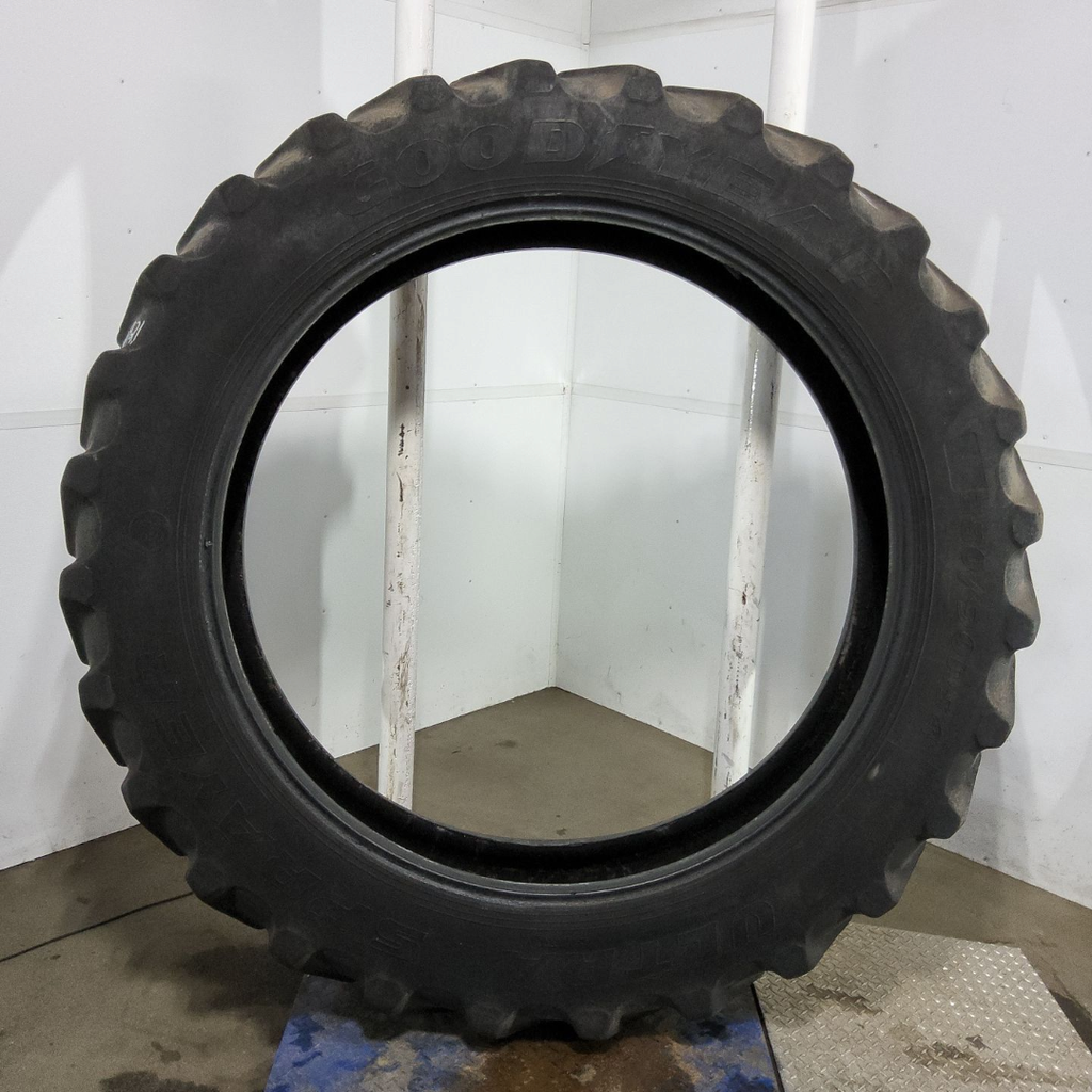 380/90R54 Goodyear Farm Ultra Sprayer R-1 170B 55%