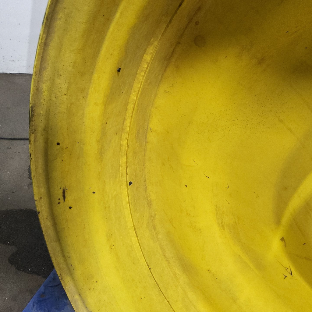 10"W x 46"D, John Deere Yellow 10-Hole Bubble Disc