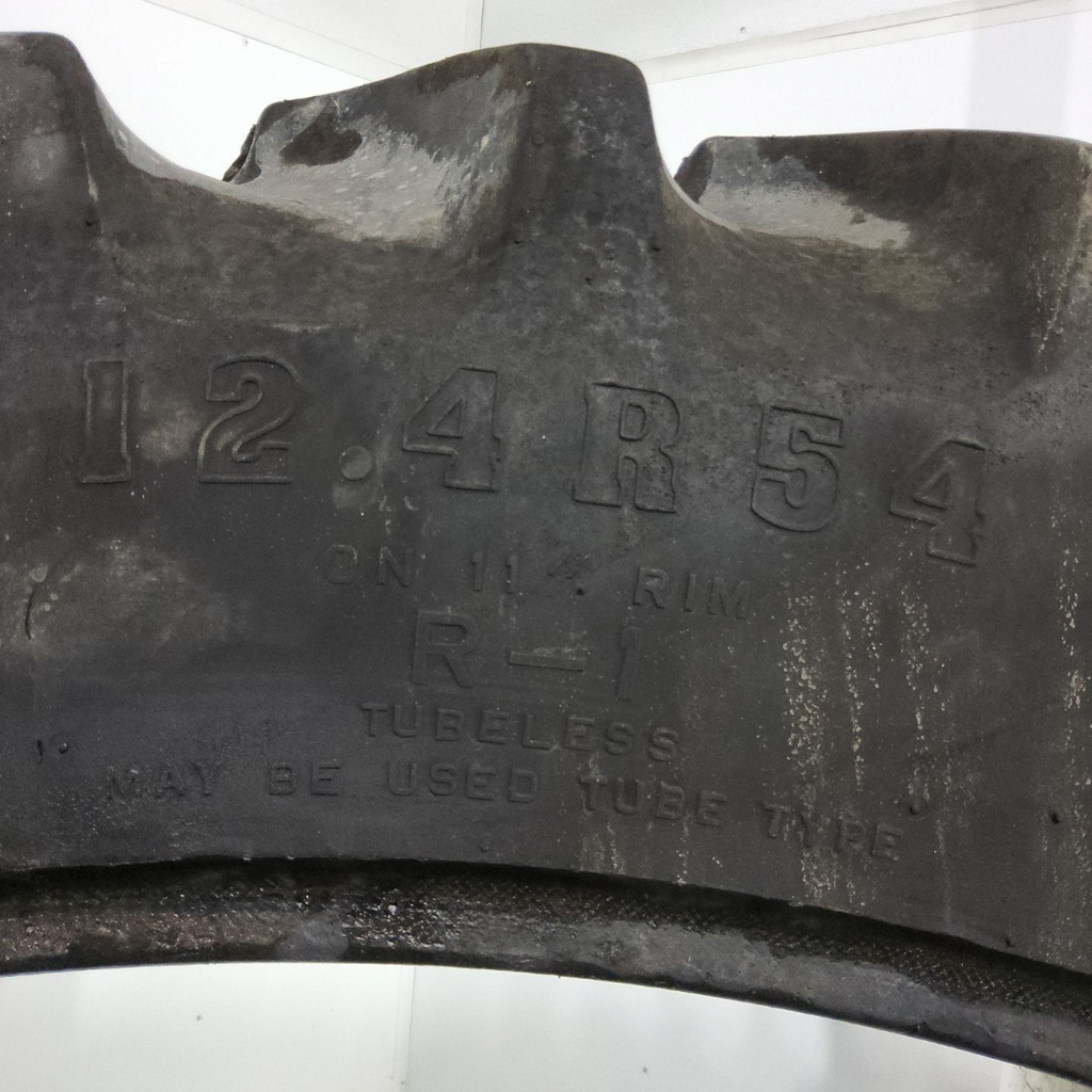 12.4R54 Firestone Radial All Traction DT R-1W F (12 Ply), 143B 75%