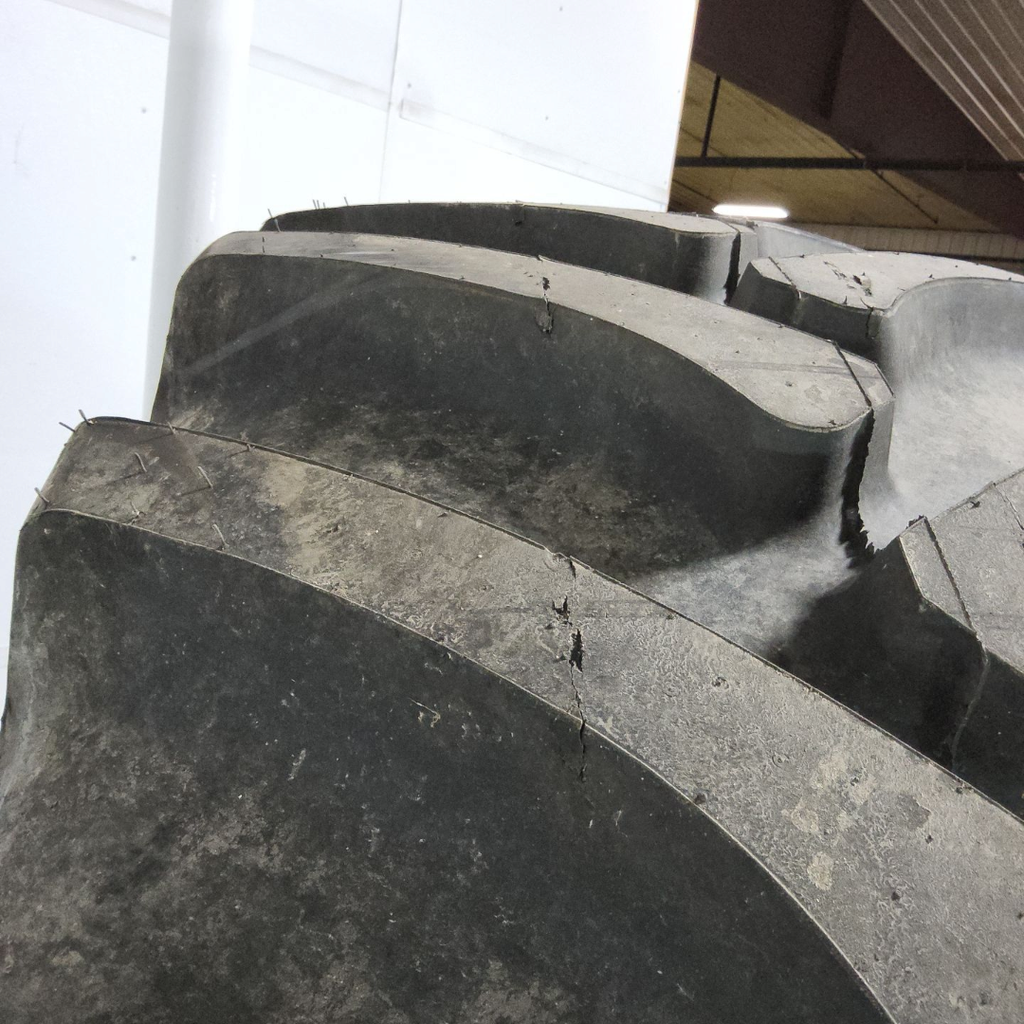 LSW710/65R46 Goodyear Farm OptiTorque R-1 188D 99%