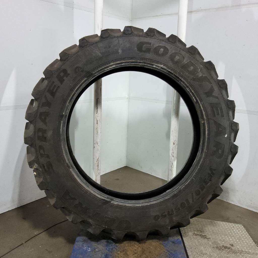 VF380/105R50 Goodyear Farm Ultra Sprayer R-1 179D 99%