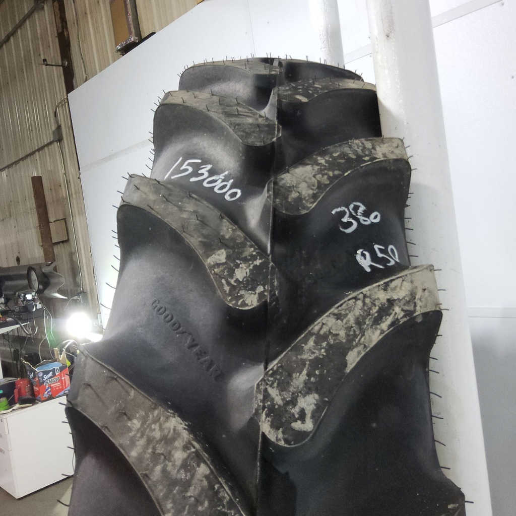 VF380/105R50 Goodyear Farm Ultra Sprayer R-1 179D 99%