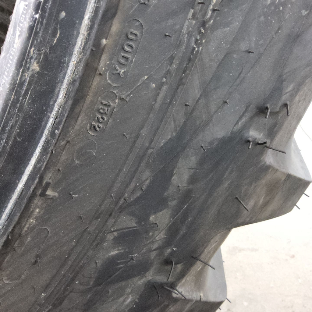 IF380/90R46 Michelin AgriBib Row Crop R-1W 165A8/165B 99%