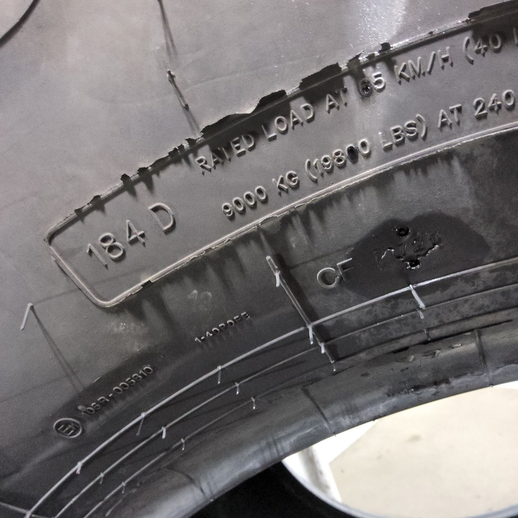 LSW1000/45R32 Goodyear Farm Optitrac R-1W 184D 90%