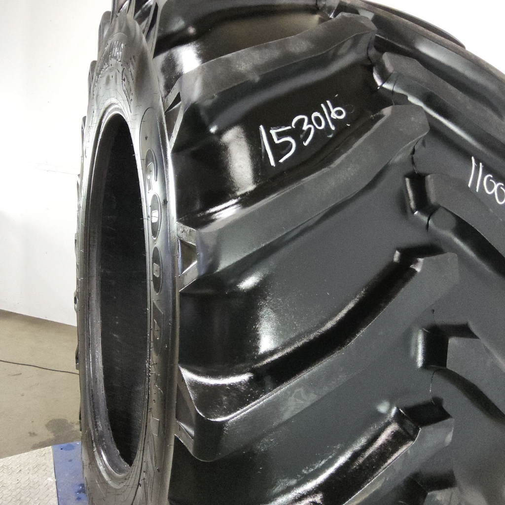 LSW1100/45R46 Goodyear Farm DT930 R-1W 181D 85%