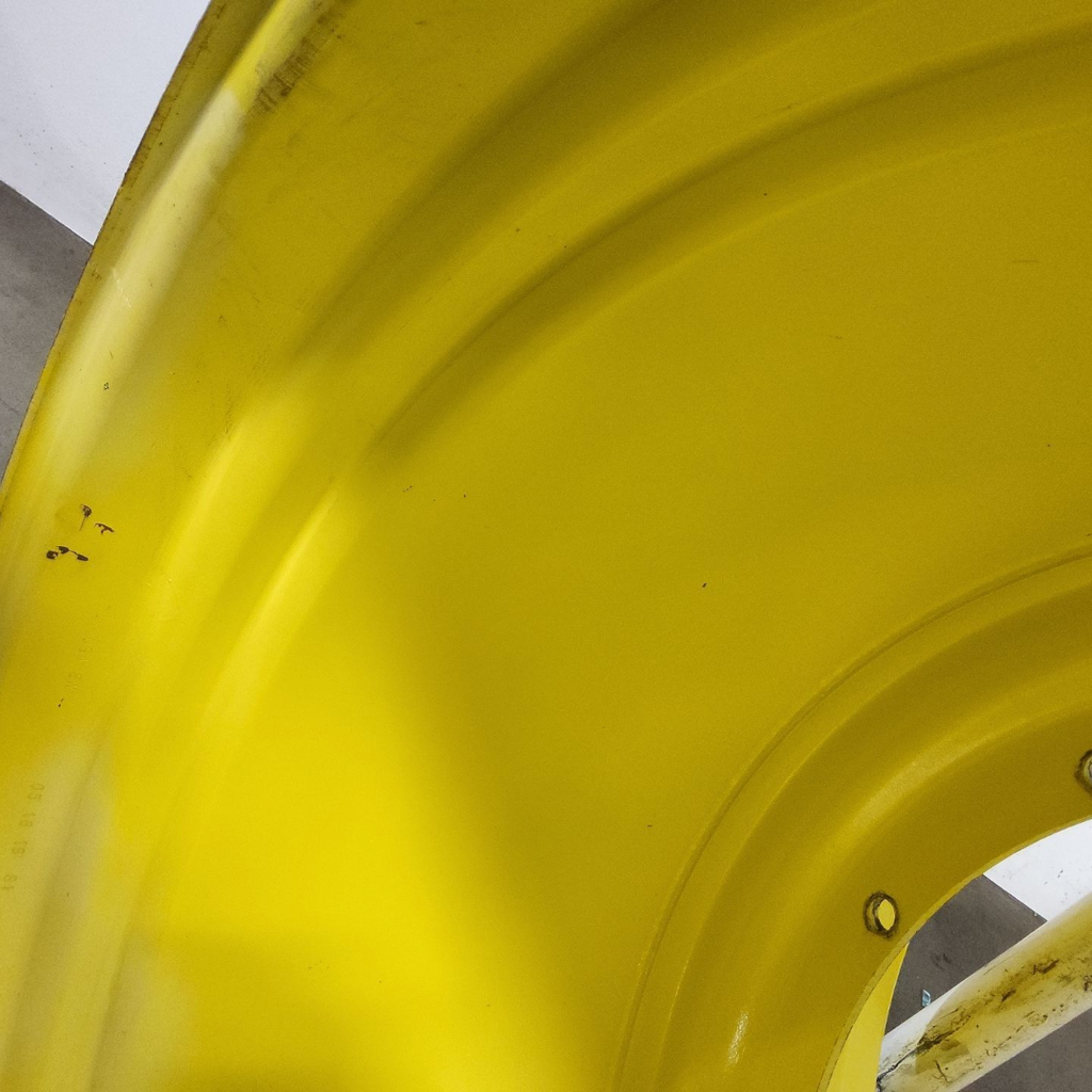 38"W x 46"D, John Deere Yellow 12-Hole Stub Disc