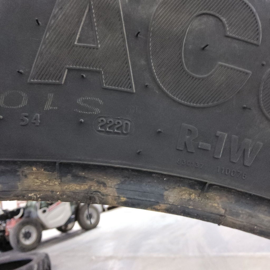 320/85R38 Mitas AC85 Radial R-1W 143A8 80%